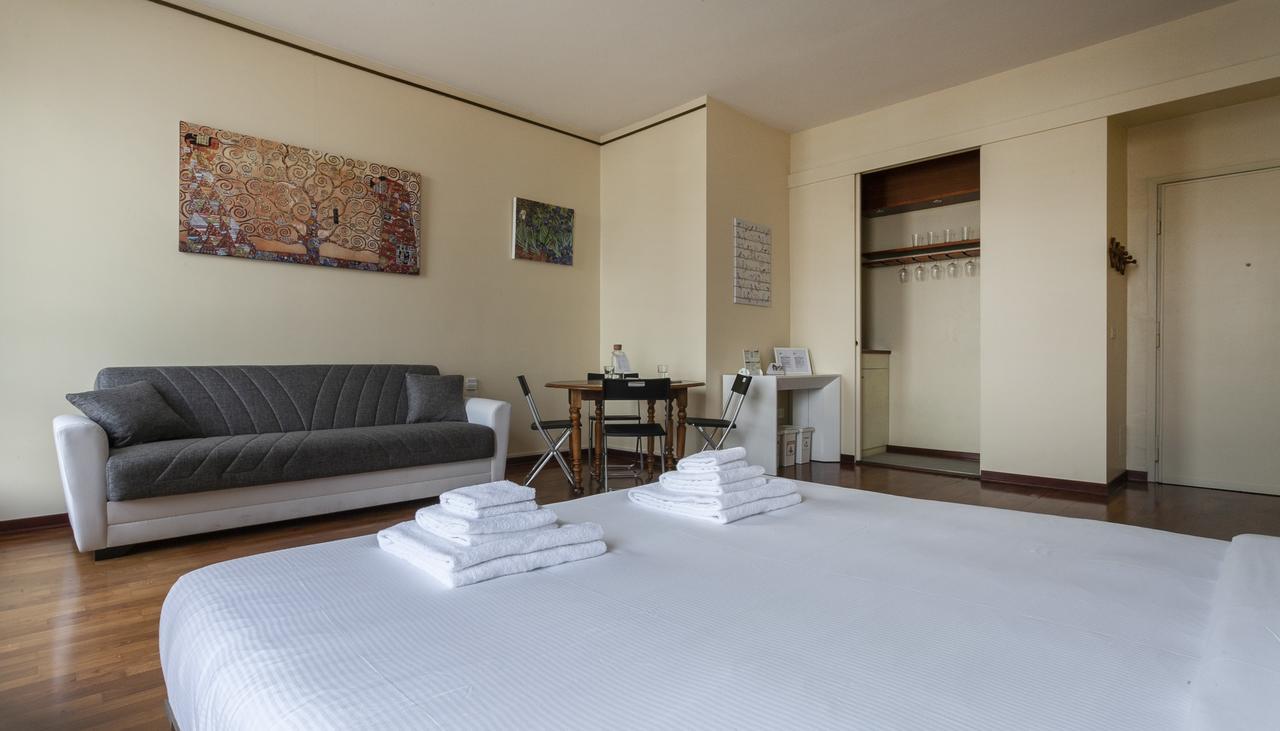 Apartamento Italianway-Santo Stefano 5 Milán Exterior foto